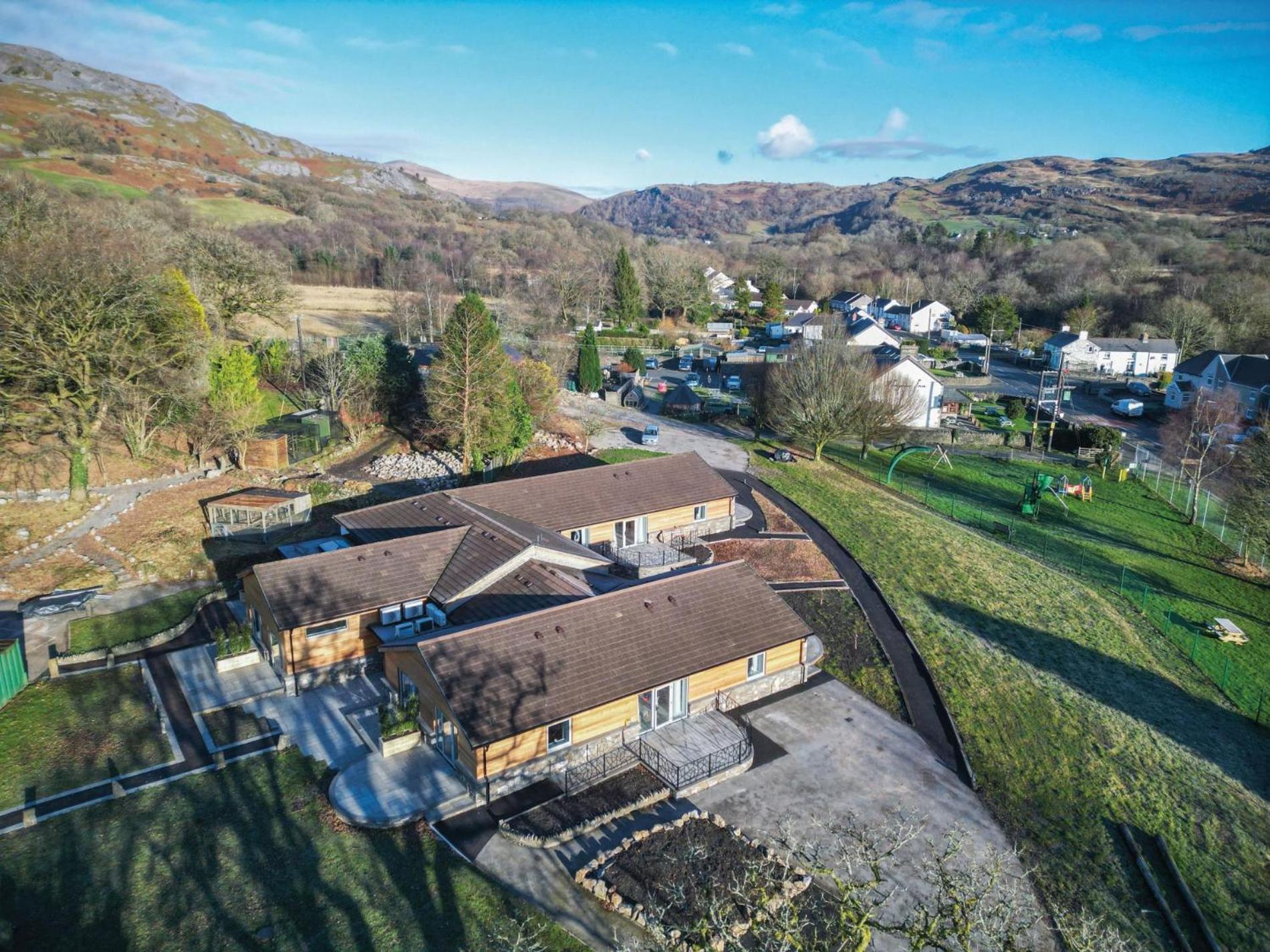 Suite 10 - Sleeping Giant Hotel - Pen Y Cae Inn Brecon Exterior foto